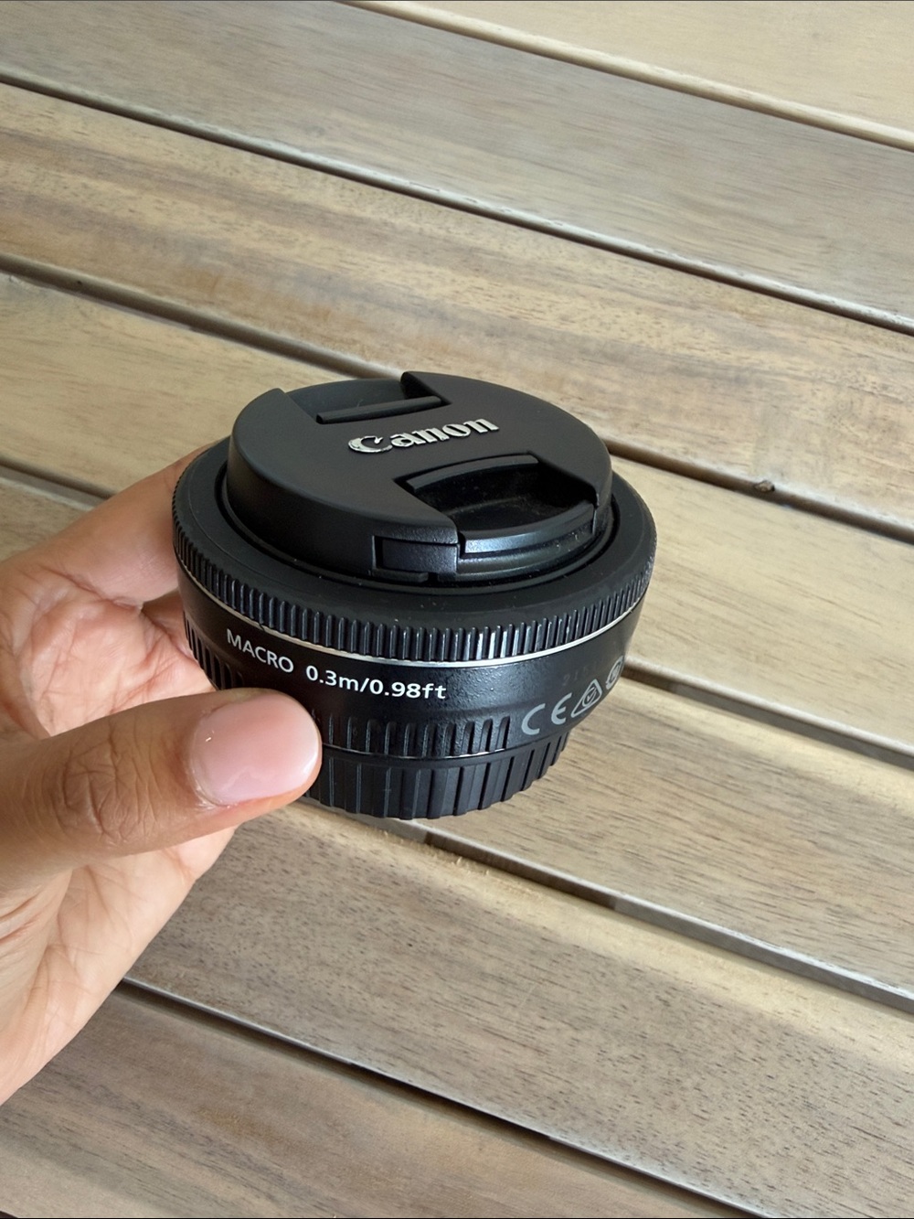 Canon Black Macro Lens with Front Cap